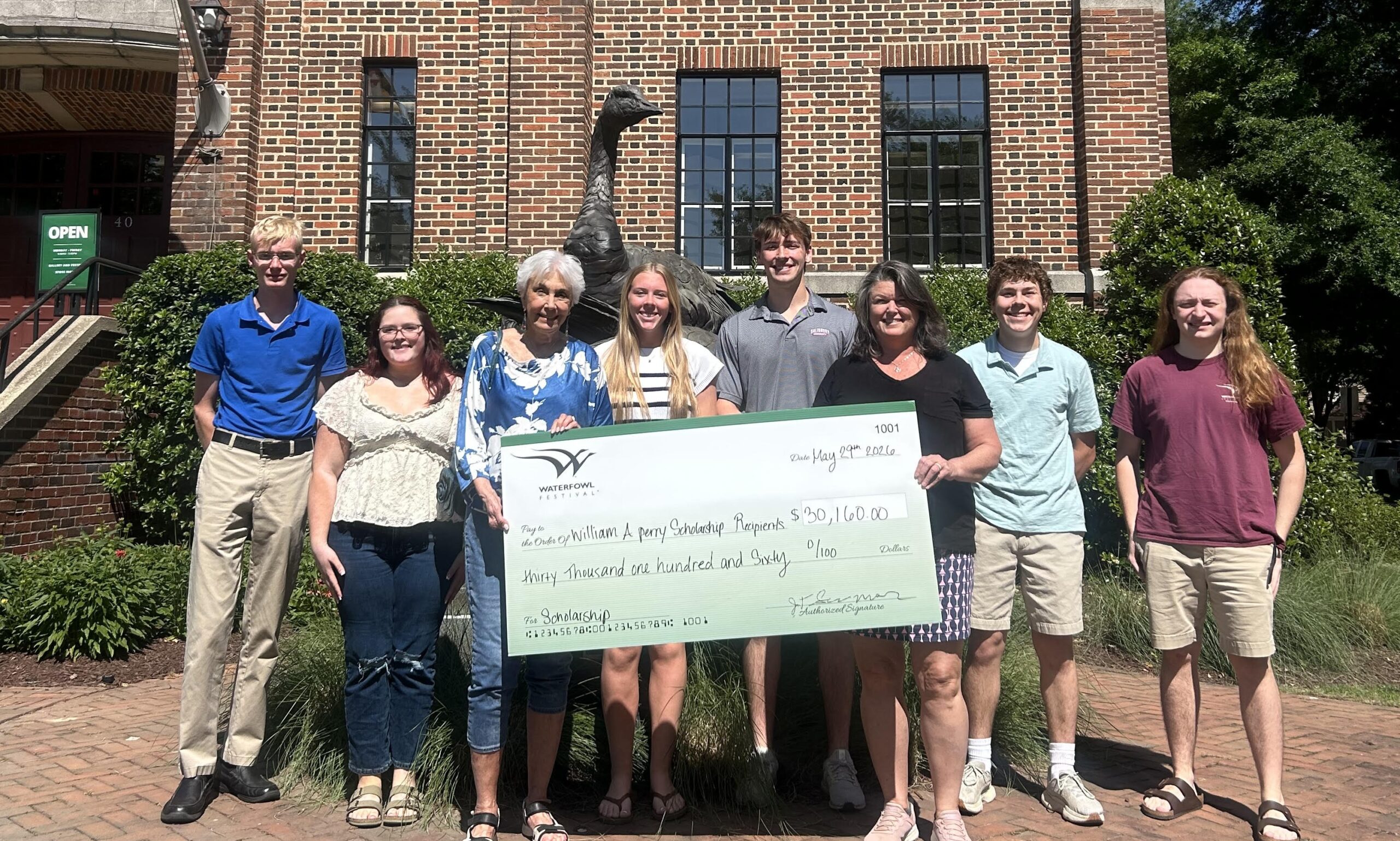 Waterfowl Festival Awards 21 Students with the William A. Perry Scholarship for Academic Support